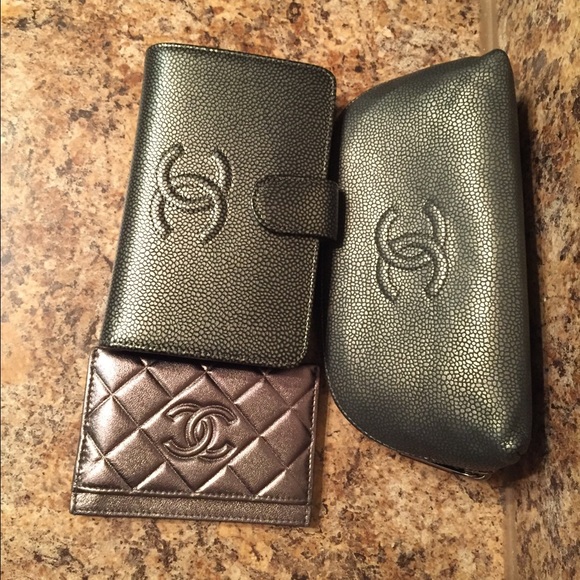 CHANEL Handbags - CHANEL WALLET