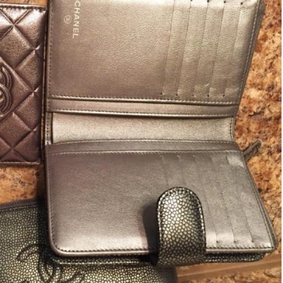 CHANEL WALLET - Picture 5 of 15