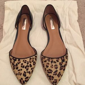 Halogen Leopard D'orsay Flat
