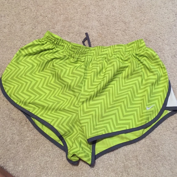 Nike drifit running shorts