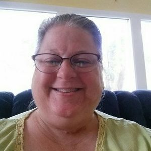 Meet your Posher, Renee