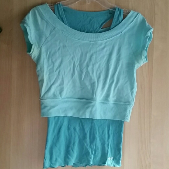 Aeropostale cropped tee - 2 set