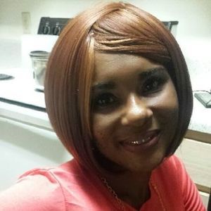 Meet your Posher, Toni