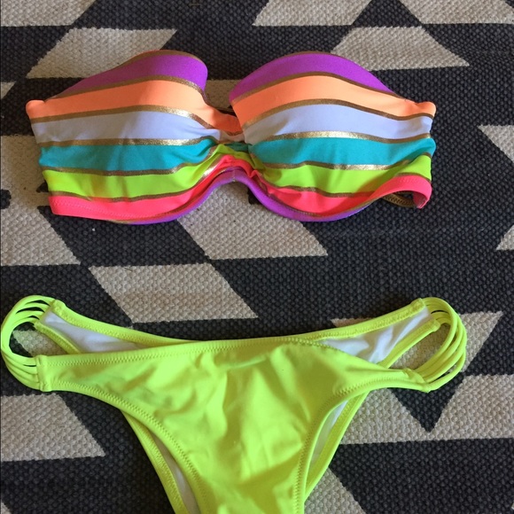 VS BATHING SUIT