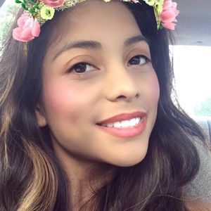 Meet your Posher, Sonia