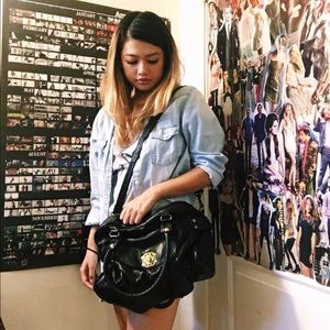 BLACK CROSSBODY BAG