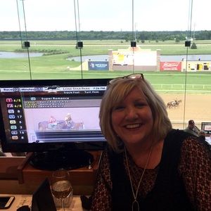 Meet your Posher, Jo