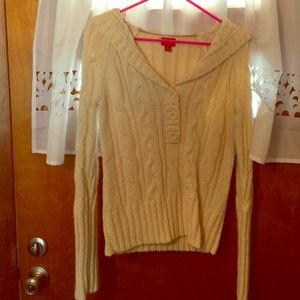 Cute button up sweater with hood