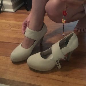 High Heel 👍🏻good condition