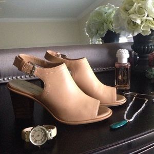 Bandolino Peep Toe Sling Back Sandal Boot Size 8