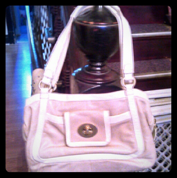 🌹SALE!🌹Auth Coach Satchel White and Tan - Picture 1 of 4