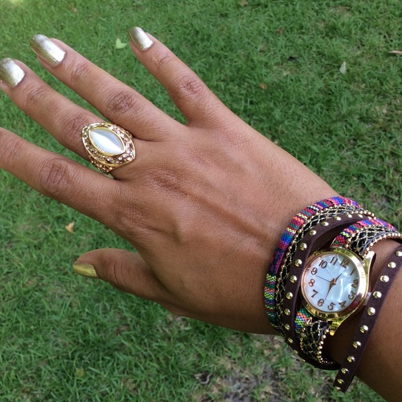 Beautiful Fashion Boho Wrap Watch - Picture 4 of 4