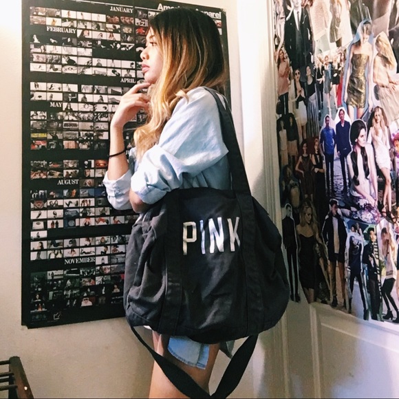 VICTORIA'S SECRET GRAY DUFFLE BAG