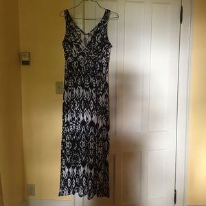 Black and white maxi dress