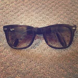 Ray-Ban Folding Wayfarer