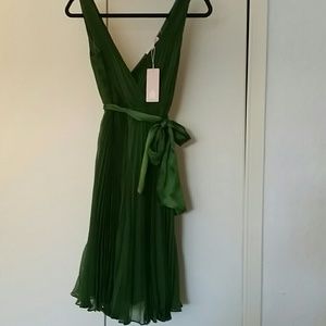 *REDUCED* Rebecca Taylor v-neck dress size 4
