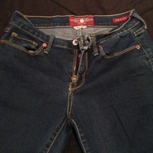 Lucky Brand size 4/27 stretchy jeans