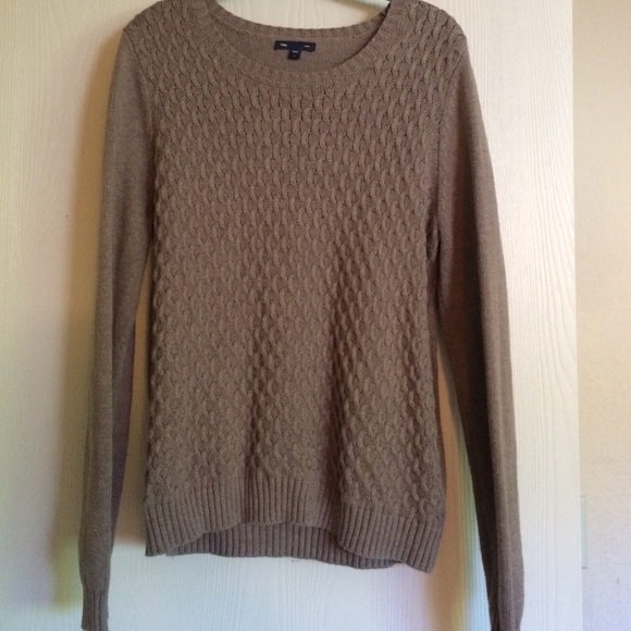 Like New GAP Sweater