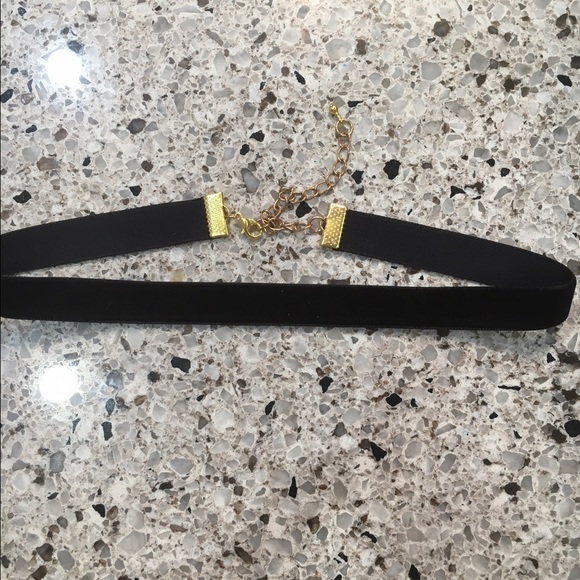 Choker Necklace #086/282-3 - Picture 2 of 4