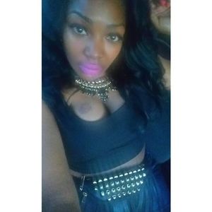 Meet your Posher, Ronica