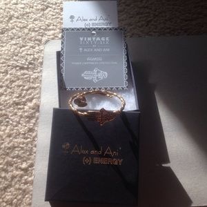 Alex and Ani vintage sixty-six Hamsa bracelet