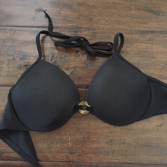 Black Victoria's Secret bikini top