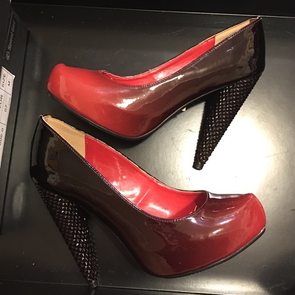 Japanese Spiral Girl Ombré Heels