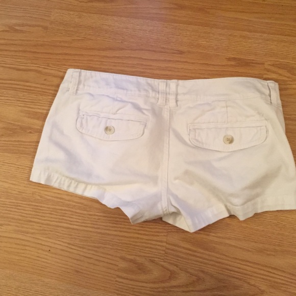 AE White Shorts - Picture 3 of 3