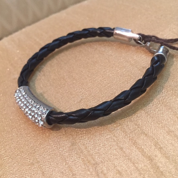 Black leather bracelet with crystal accent💖