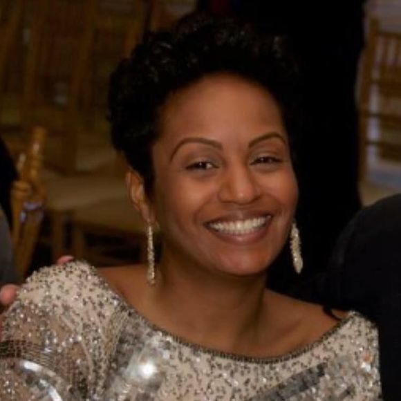 Meet your Posher, Krystal