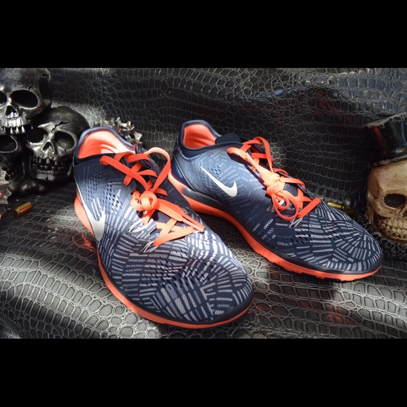 NWT Nike free tr 5 - Picture 2 of 4