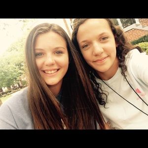 Meet your Posher, Ally