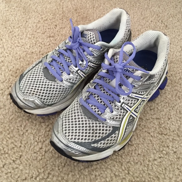 ASICS Sneakers