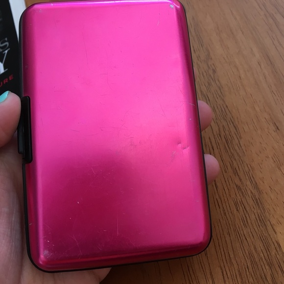 Wallet - Picture 2 of 4