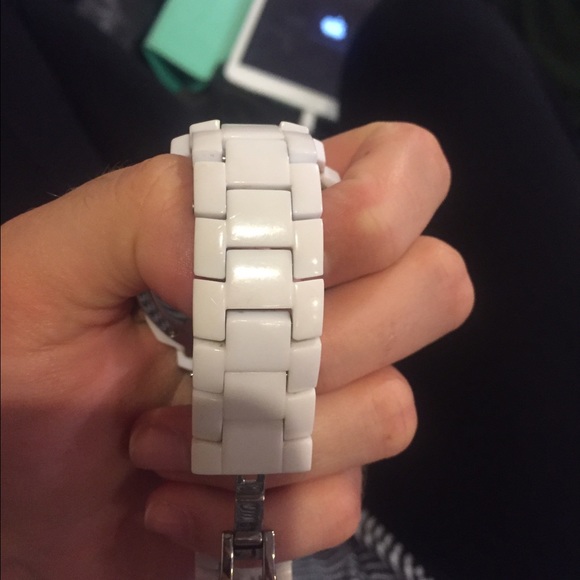 MK watch - Picture 2 of 4