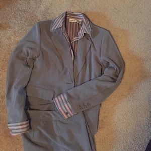 Gray jacket and pants with blouse