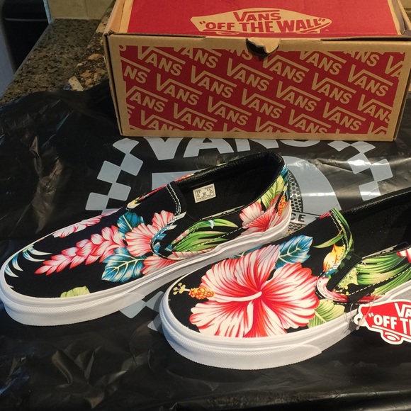 Vans Hawaiian Floral Slip ons