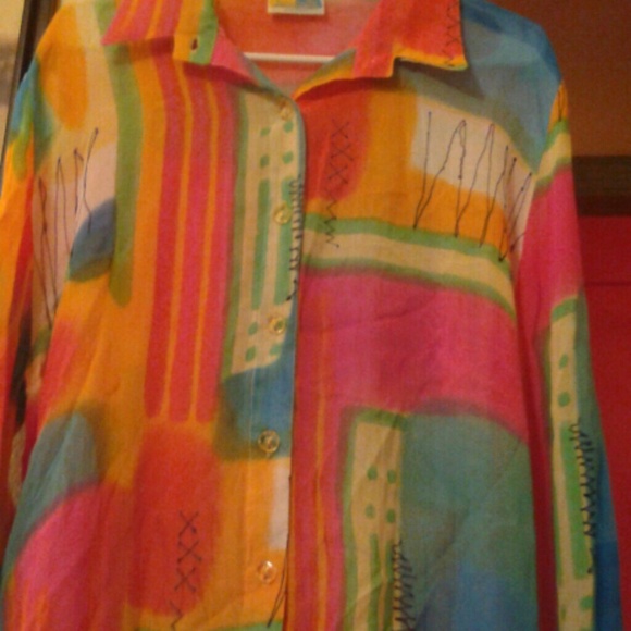 THE MOST AMAZING BLOUSE ON THE BEACH! #1 - Picture 3 of 4