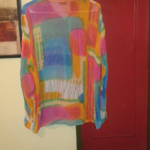 THE MOST AMAZING BLOUSE ON THE BEACH! #1 - Picture 4 of 4