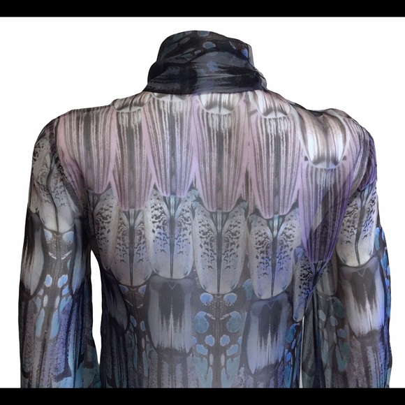 Alexander McQueen 2008 runway blouse with bow tie - Picture 3 of 4