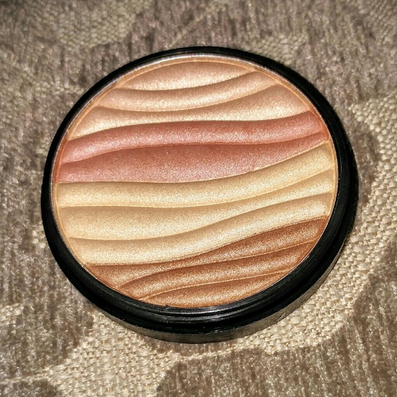 Smashbox Other - New Smashbox Soft Lights Glowing! HTF! NWOB