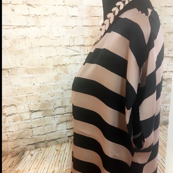 Dusty Pink and Black stripe Blouse - Picture 3 of 4