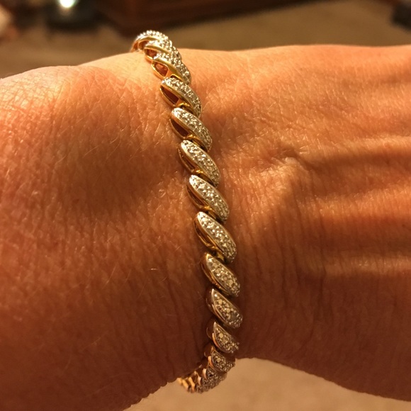 Bracelet