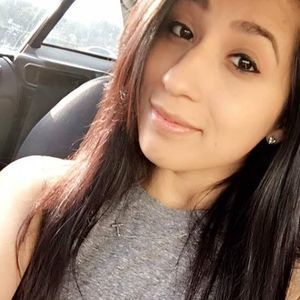 Meet your Posher, Celeste