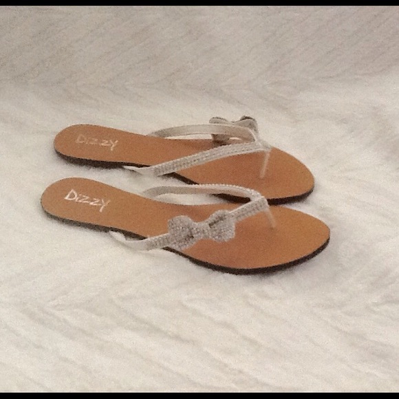 Dizzy sandals