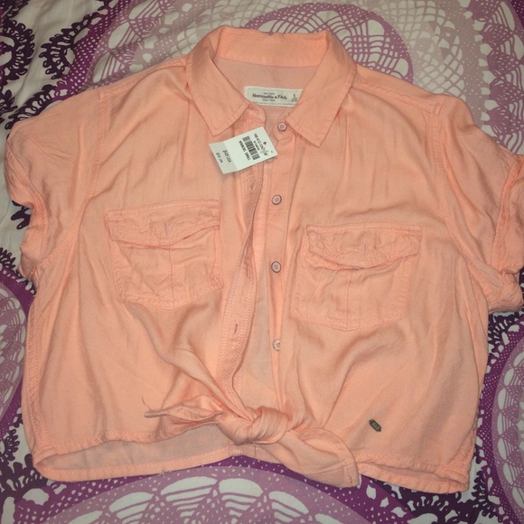 Abercrombie & Fitch Button-Down Crop Top