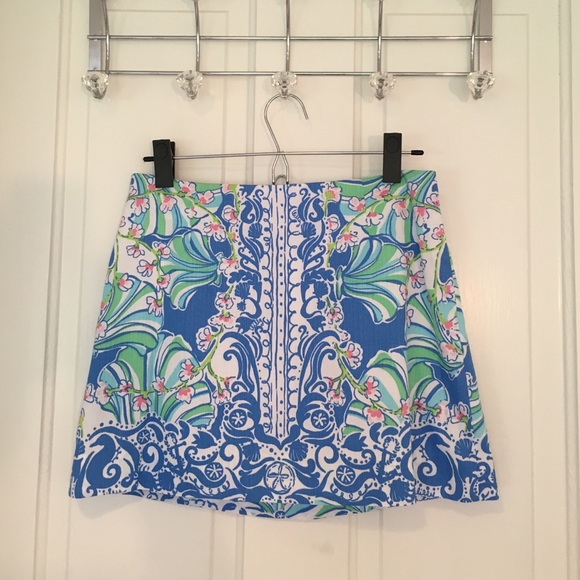 Lilly Pulitzer skirt