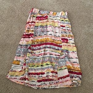 Stylish skirt with double slit