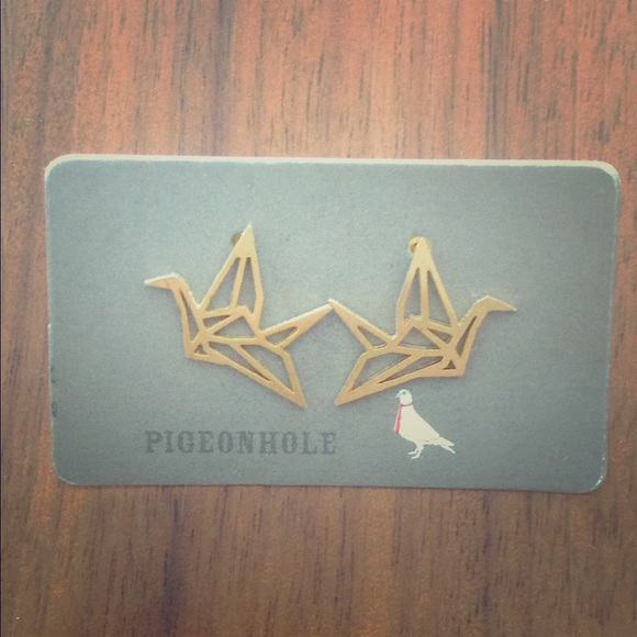 Origami Crane Studs - Picture 1 of 2