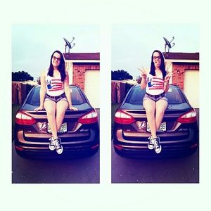 Meet your Posher, Kayla